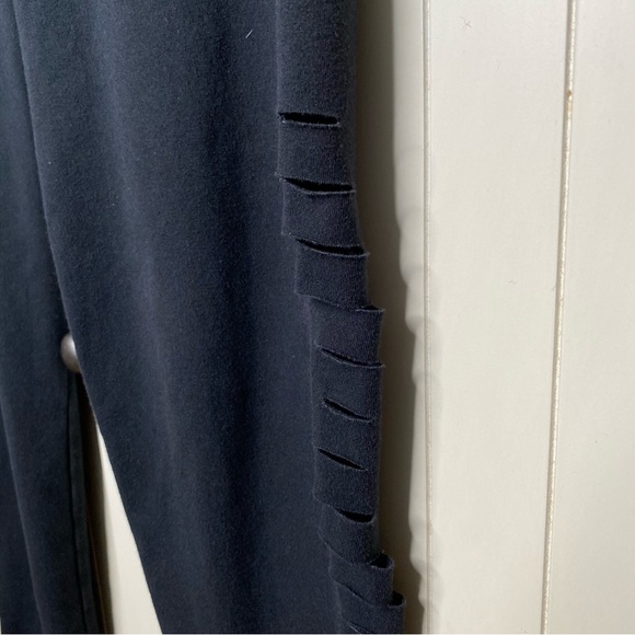 Aerie Black Leggings with Side Cutouts Medium - Picture 4 of 7